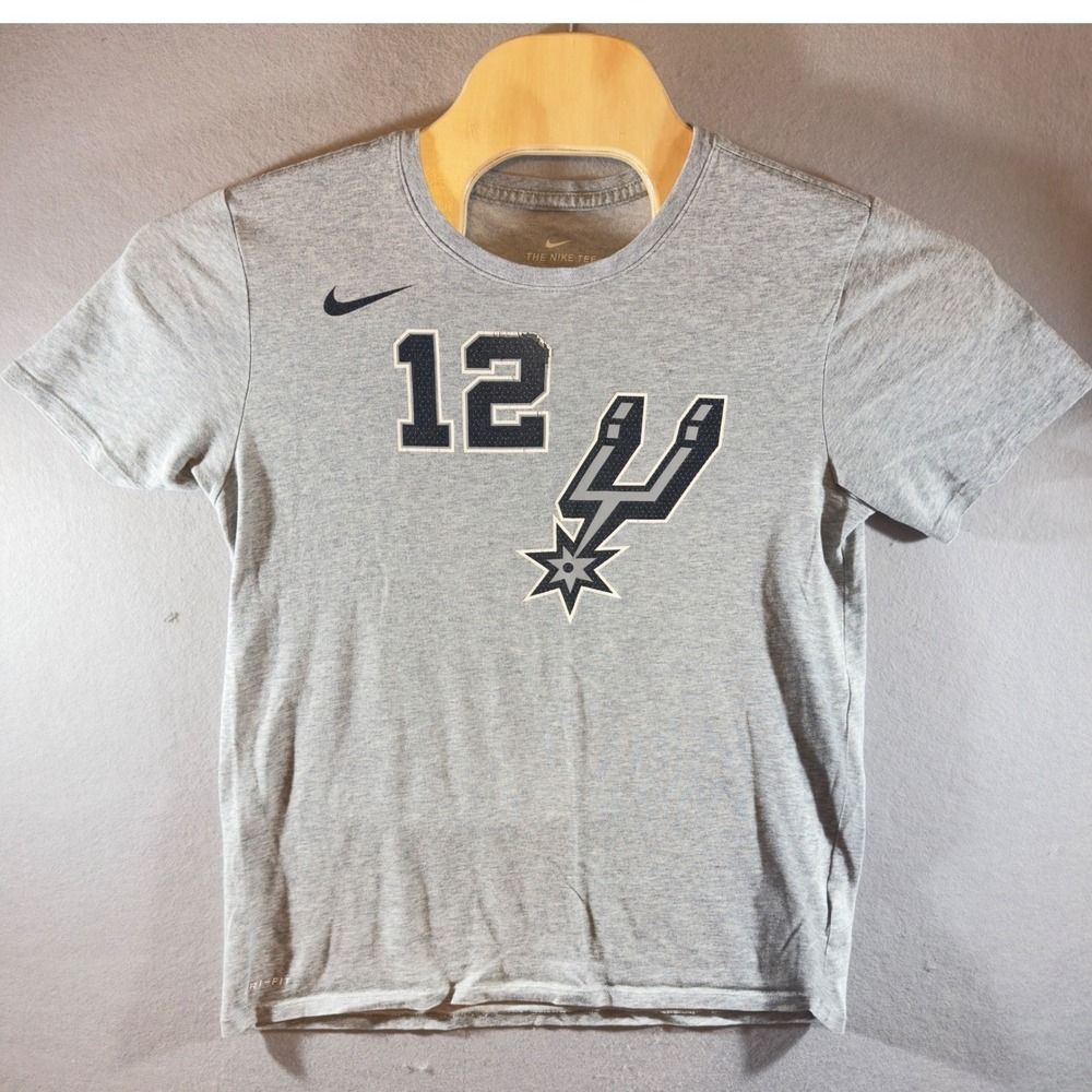 592 | Nike NBA San Antonio Spurs LaMarcus Aldridge #12 DriFit Gray Women Med